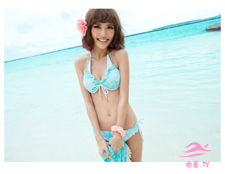 2014新品のセクシー　ワイヤー入り小さな胸を一緒に束ねビキニ3点セット水着